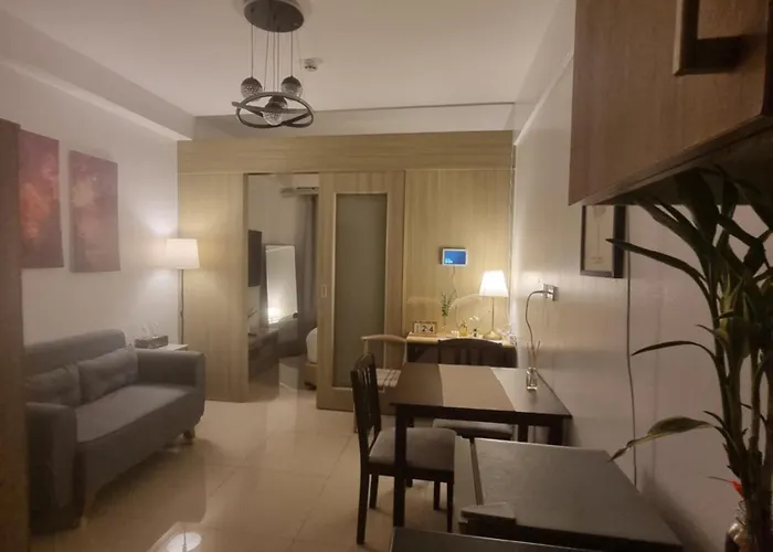 Cozy Bedroom At Sm Moa Sunset View By Bay