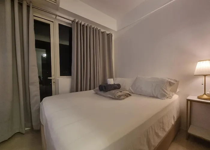 Cozy Bedroom At Sm Moa Sunset View By Bay